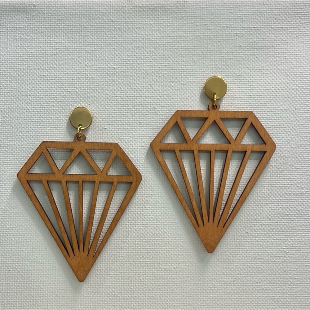 Wooden Diamond shape earrings